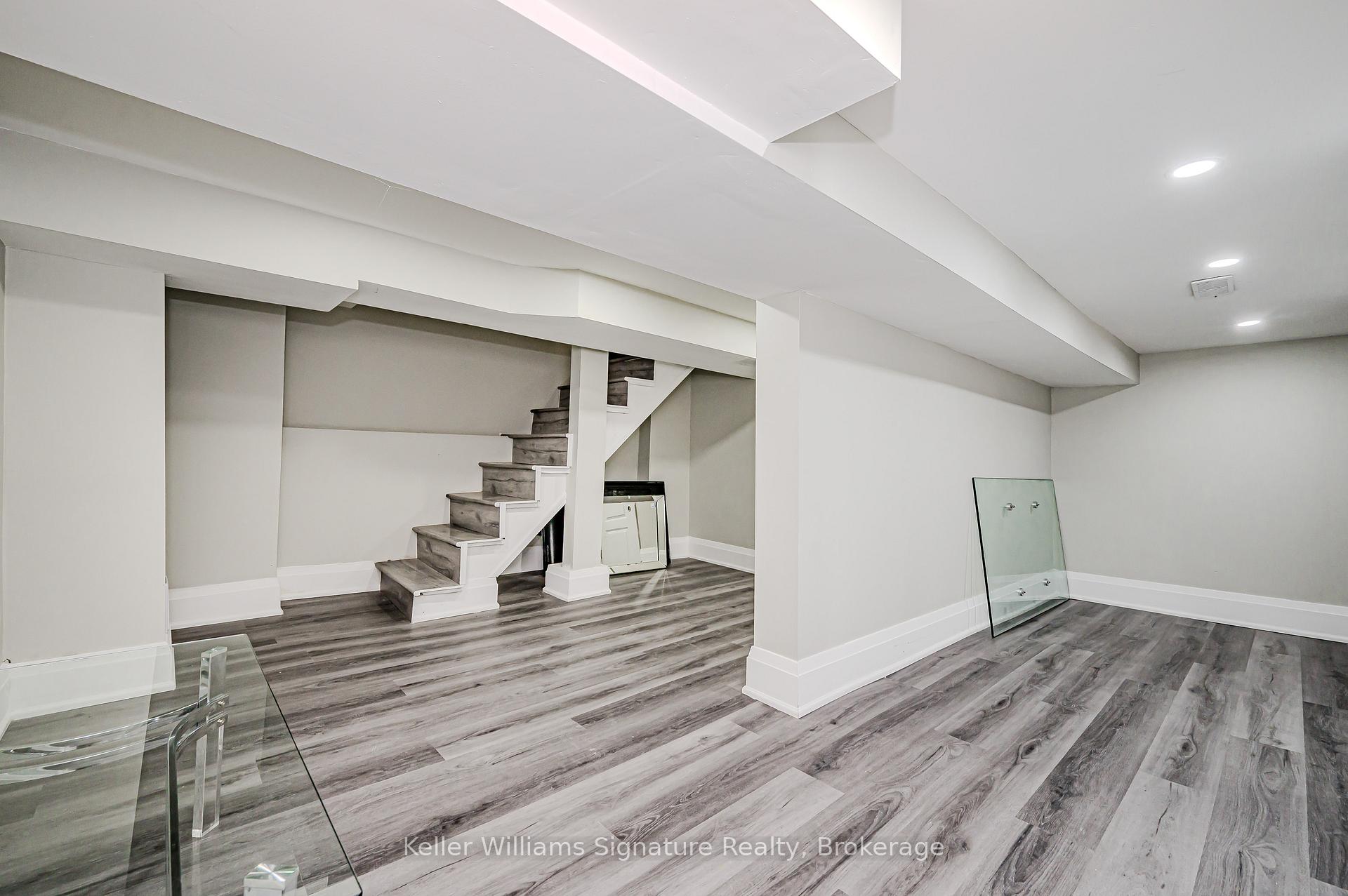 Photo 26 of 39 Alanson Street, Hamilton, Stinson — HOMEH