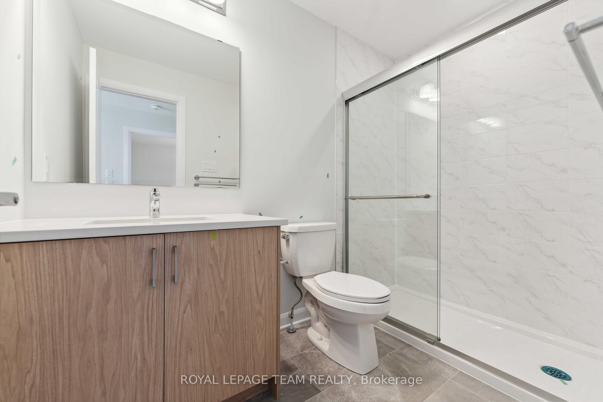 Photo 12 of 160 Invention Boulevard, Ottawa, Kanata - Morgan's Grant/South March — HOMEH