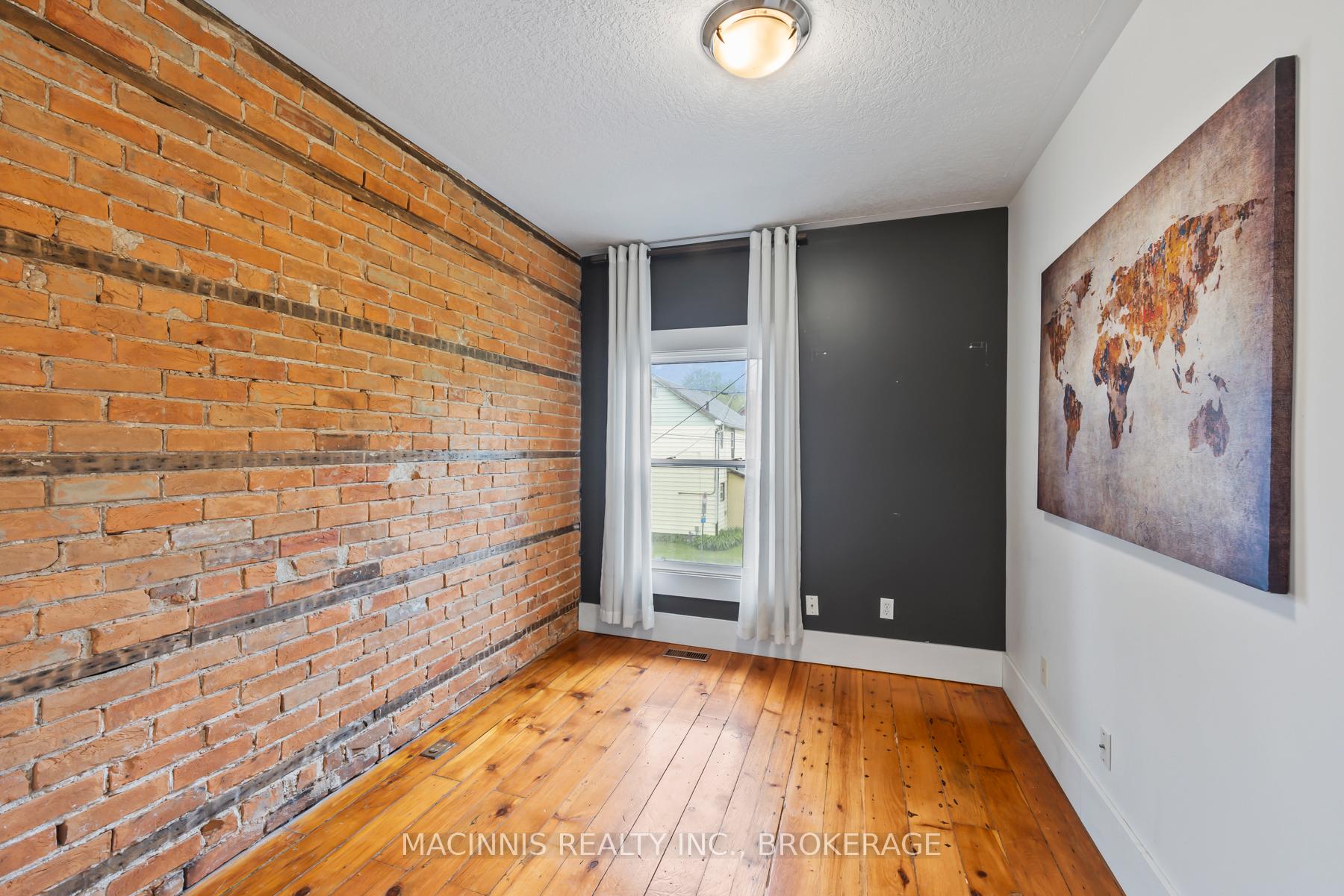 Photo 18 of 64 Bay Street, Kingston, East of Sir John A. Blvd — HOMEH