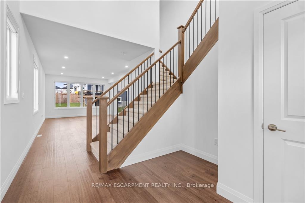 Photo 9 of 128 Basil Crescent, Middlesex Centre, Ilderton — HOMEH