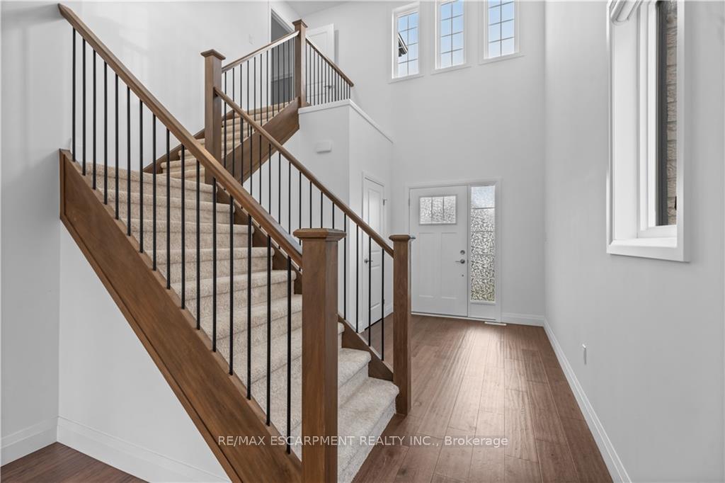 Photo 16 of 128 Basil Crescent, Middlesex Centre, Ilderton — HOMEH