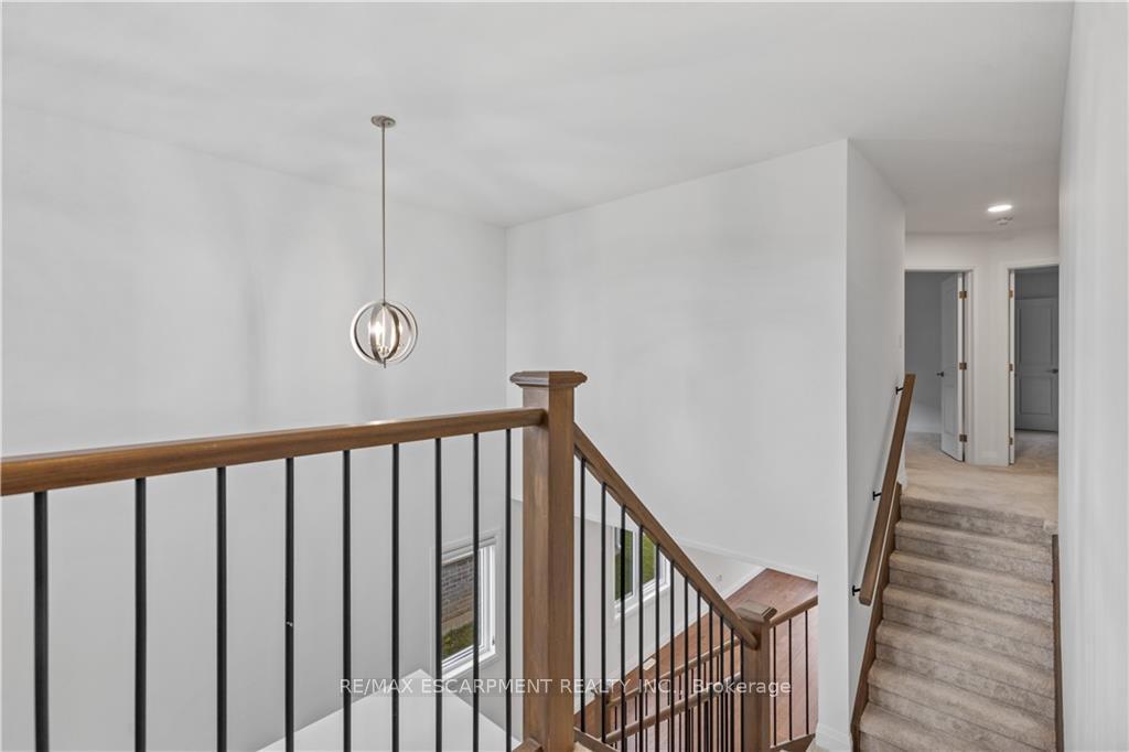 Photo 29 of 128 Basil Crescent, Middlesex Centre, Ilderton — HOMEH