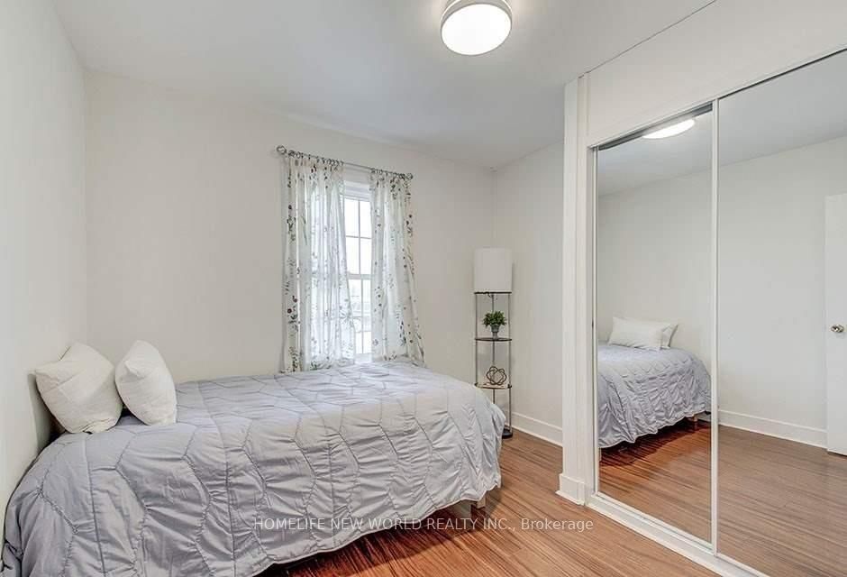 Photo 18 of Unit Main Floor, 85 Clark Avenue, Markham, Thornhill — HOMEH