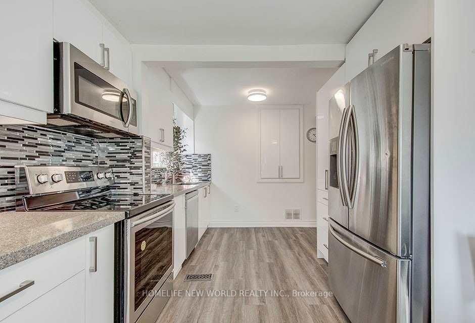 Photo 10 of Unit Main Floor, 85 Clark Avenue, Markham, Thornhill — HOMEH