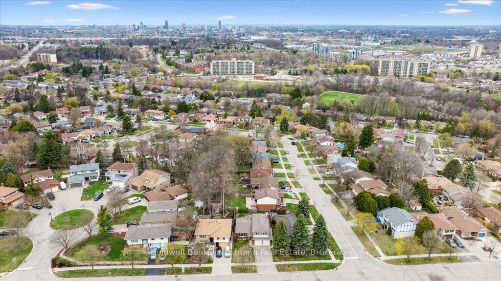 Photo 37 of 180 Southwood Drive, Kitchener — HOMEH