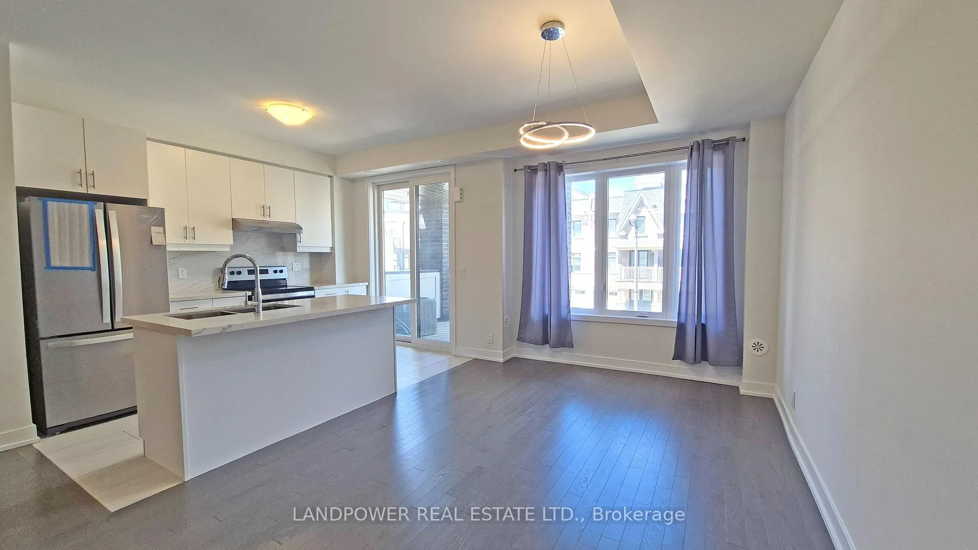 Photo 12 of 21 Gilbert Wright Avenue, Markham, Angus Glen — HOMEH