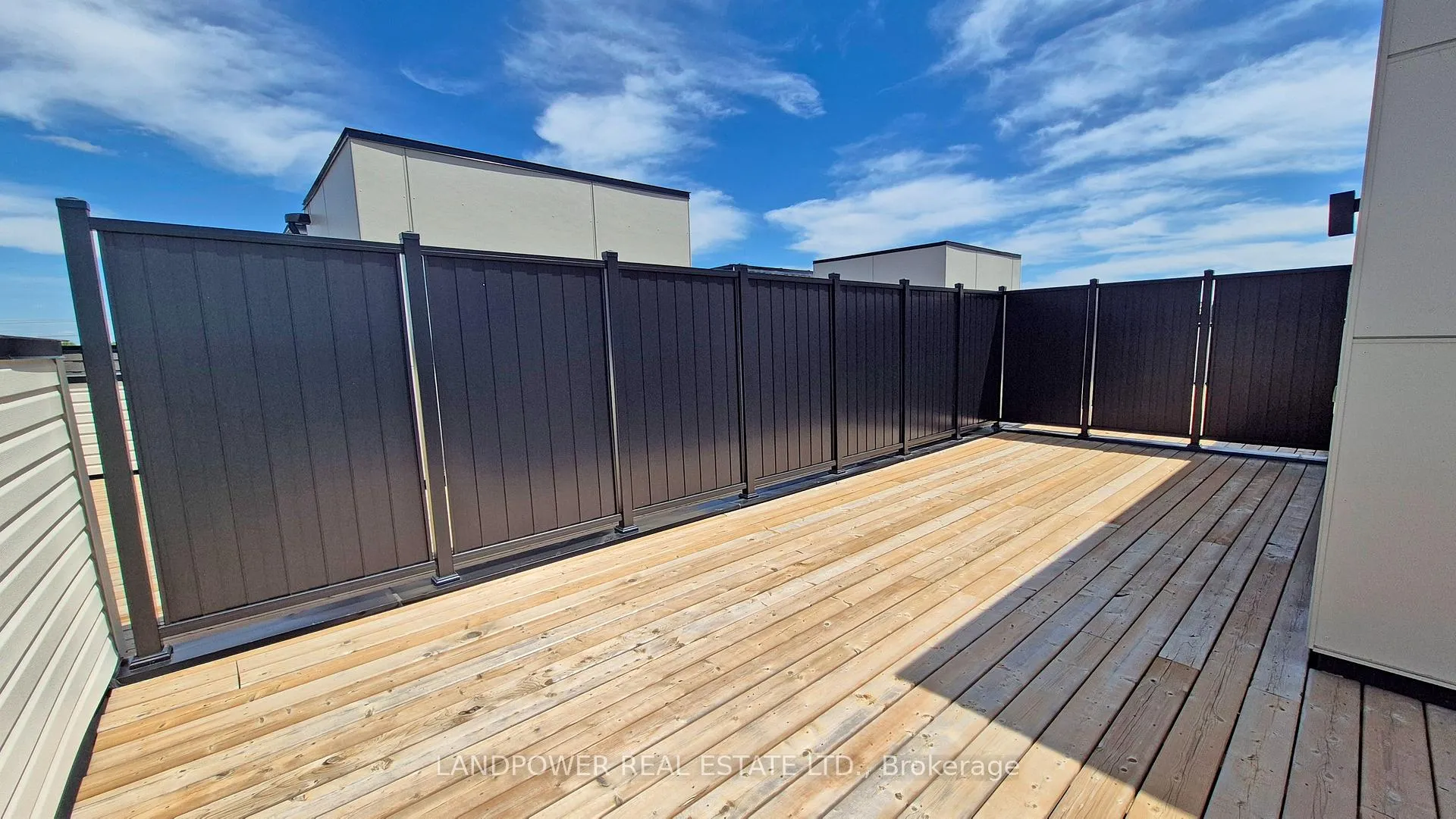 Photo 27 of 21 Gilbert Wright Avenue, Markham, Angus Glen — HOMEH
