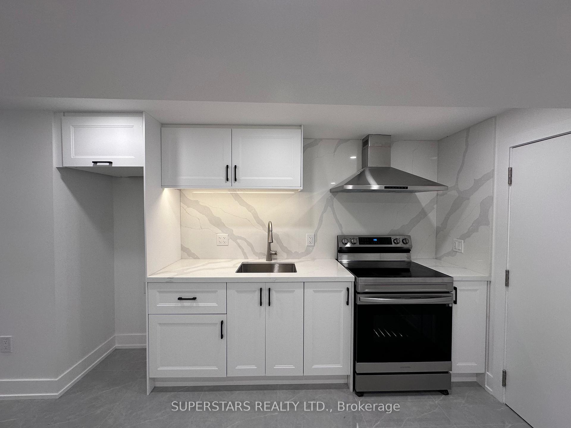 Photo 2 of Unit Lower, 4 Galbraith Crescent, Markham, Milliken Mills East — HOMEH