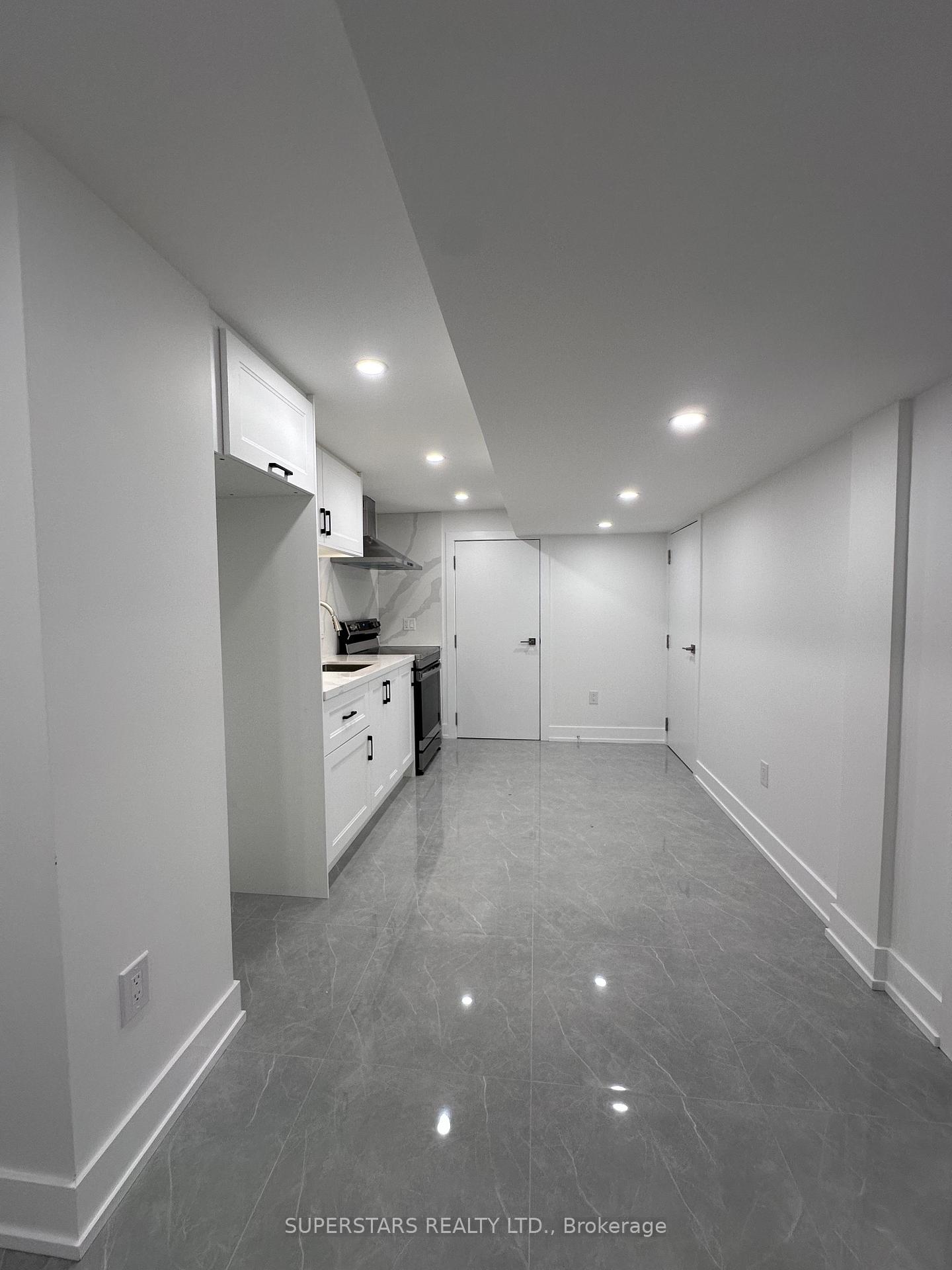 Photo 3 of Unit Lower, 4 Galbraith Crescent, Markham, Milliken Mills East — HOMEH