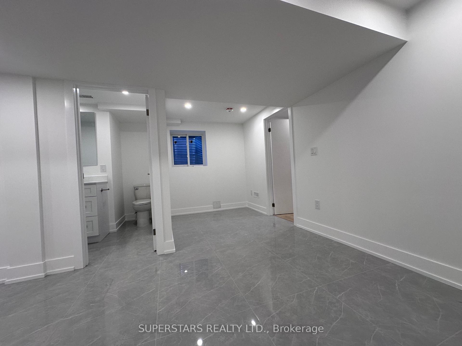 Photo 4 of Unit Lower, 4 Galbraith Crescent, Markham, Milliken Mills East — HOMEH
