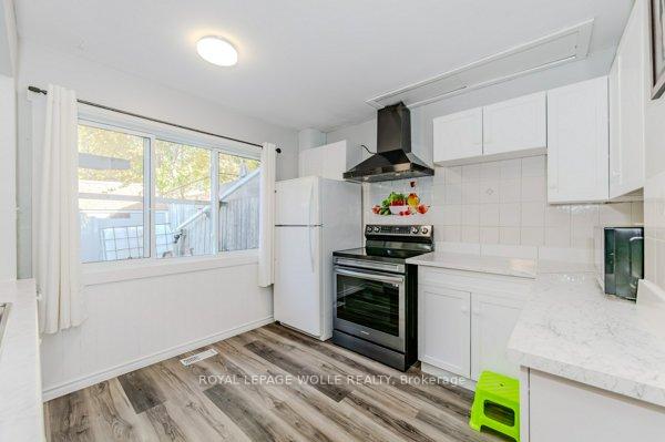 Photo 11 of 92 Charles Best Place, Kitchener — HOMEH