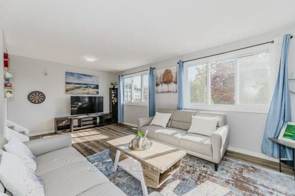 Photo 22 of 92 Charles Best Place, Kitchener — HOMEH