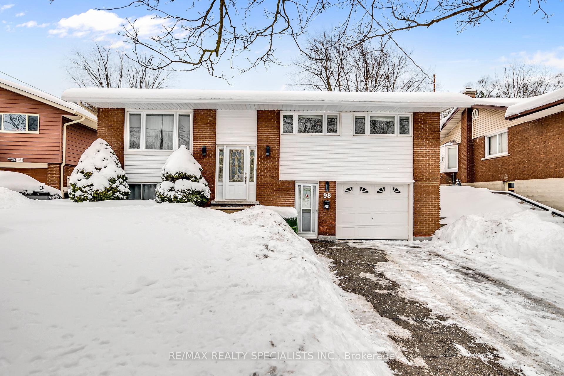 Photo 3 of 98 Ruskview Road, Kitchener — HOMEH