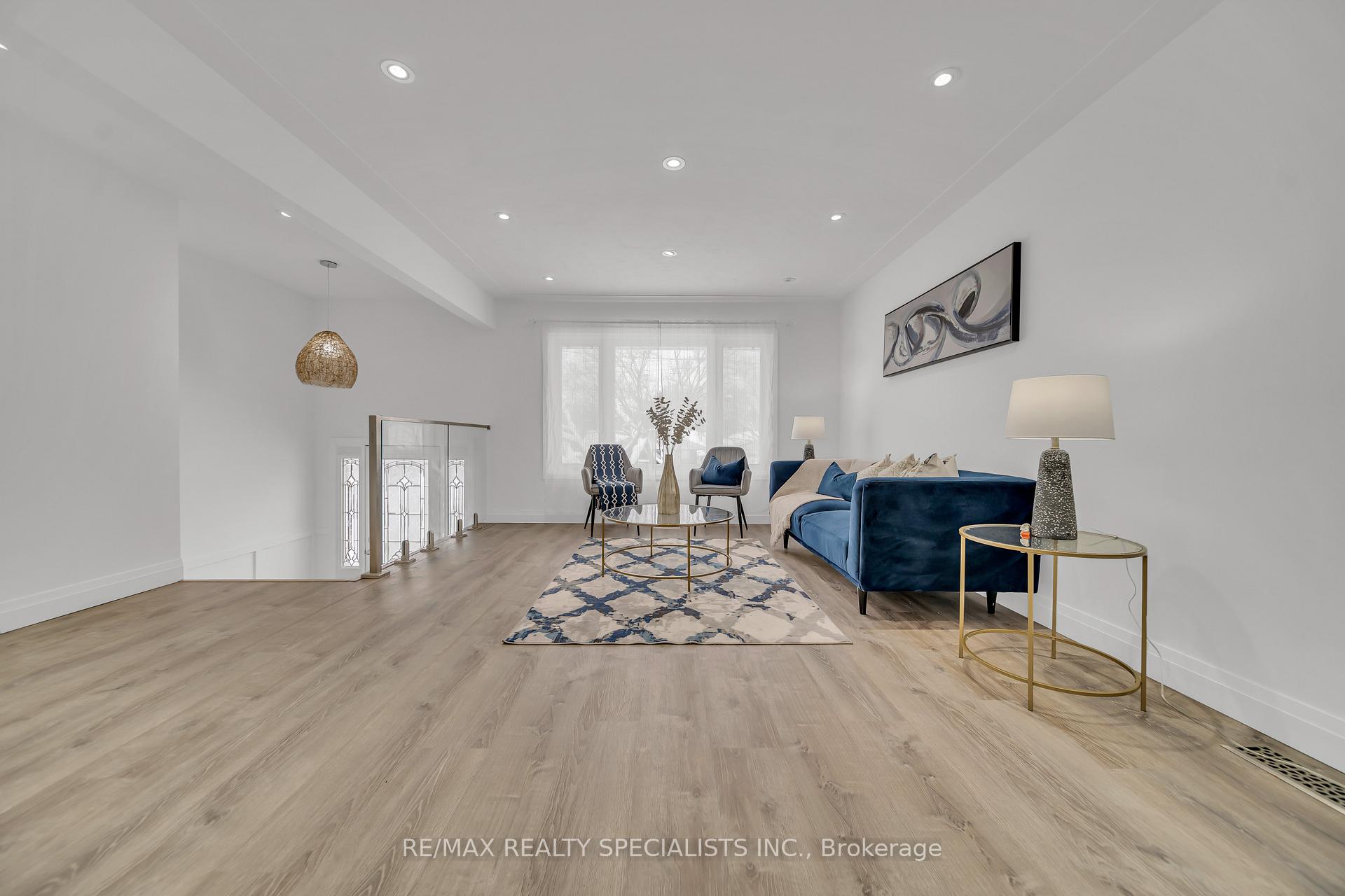 Photo 9 of 98 Ruskview Road, Kitchener — HOMEH