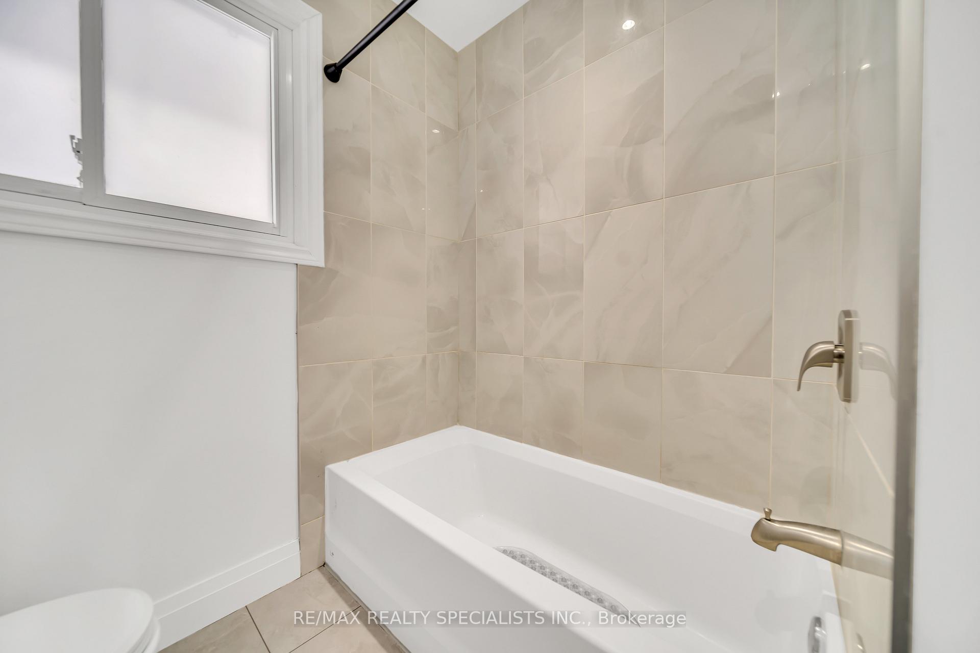 Photo 26 of 98 Ruskview Road, Kitchener — HOMEH
