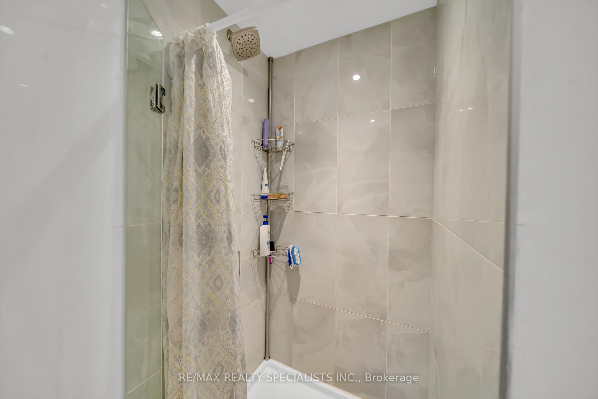 Photo 37 of 98 Ruskview Road, Kitchener — HOMEH