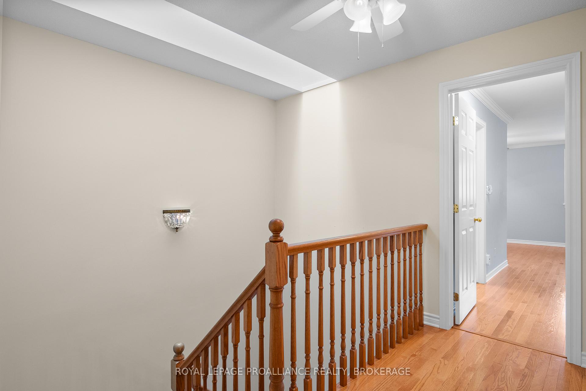 Photo 21 of 38 Yonge Street, Kingston, Central City West — HOMEH