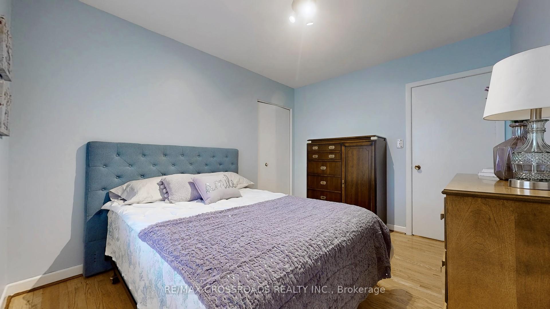 Photo 17 of 14 Brightbay Crescent, Markham, Grandview — HOMEH