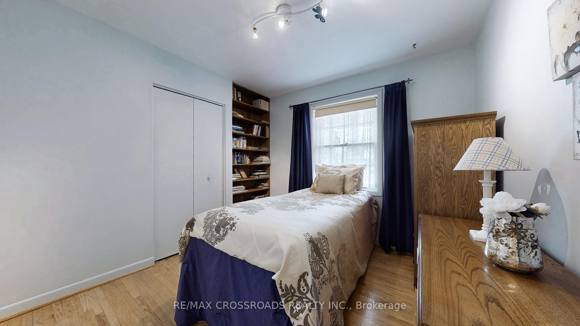 Photo 18 of 14 Brightbay Crescent, Markham, Grandview — HOMEH