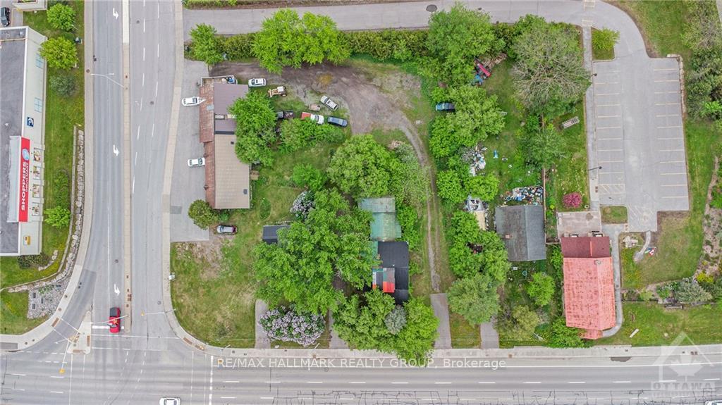 Photo 15 of 807-811 March Road, Ottawa, Kanata - Morgan's Grant/South March — HOMEH