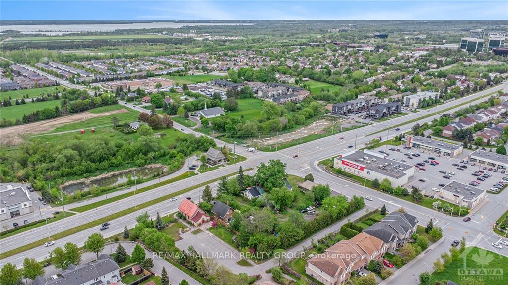 Photo 19 of 807-811 March Road, Ottawa, Kanata - Morgan's Grant/South March — HOMEH