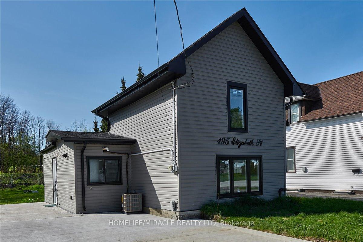 Photo 2 of 195 Elizabeth Street, Midland — HOMEH