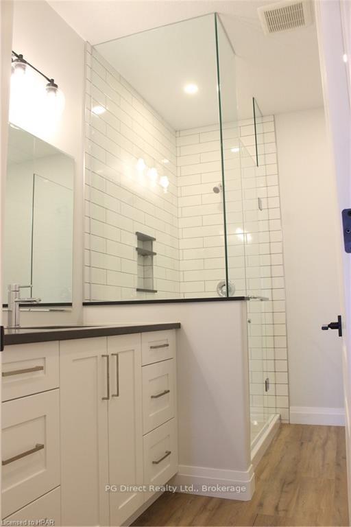 Photo 7 of 25 William Street S, Minto — HOMEH