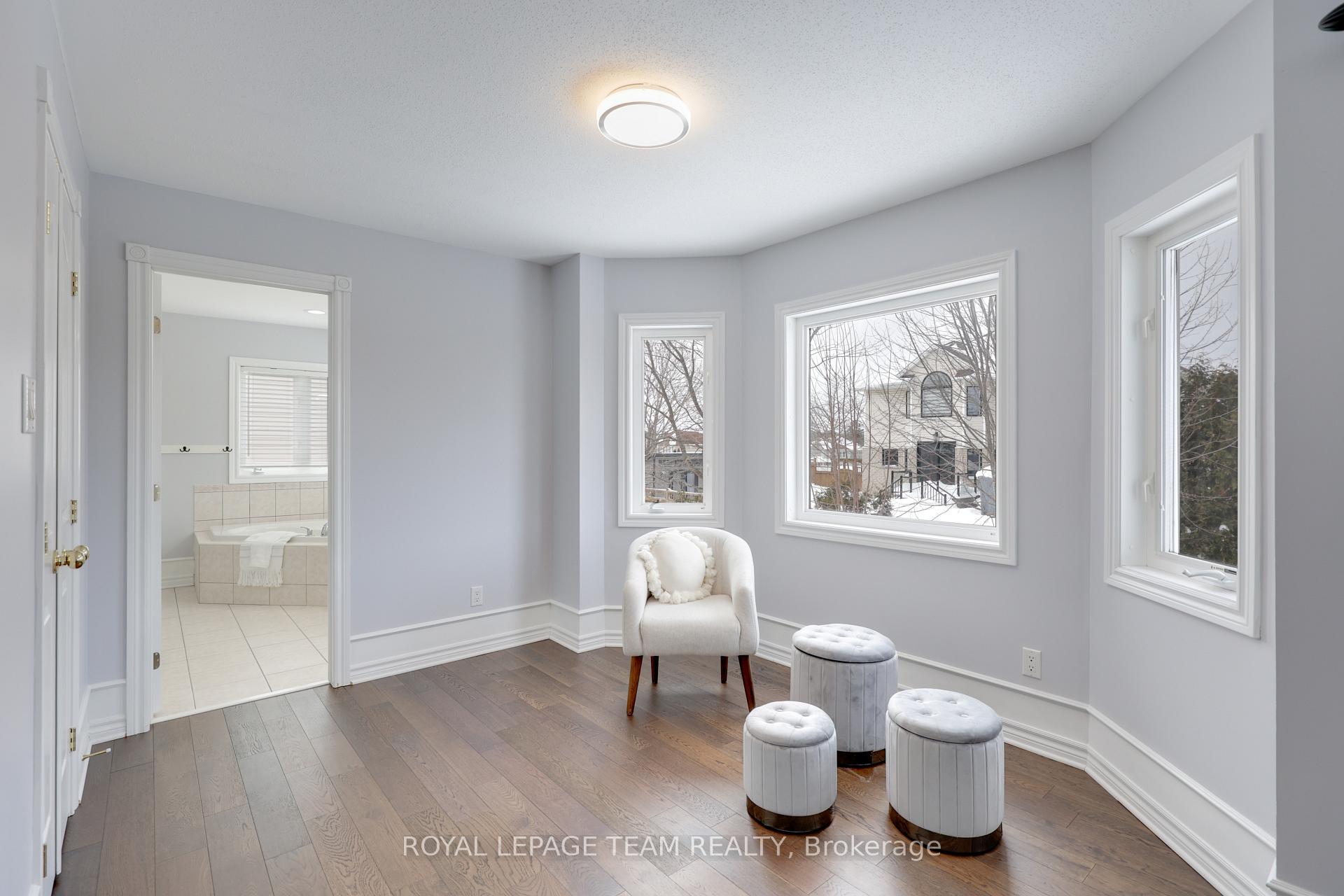 Photo 20 of 10 Manning Court, Ottawa, Kanata - Kanata Lakes/Heritage Hills — HOMEH