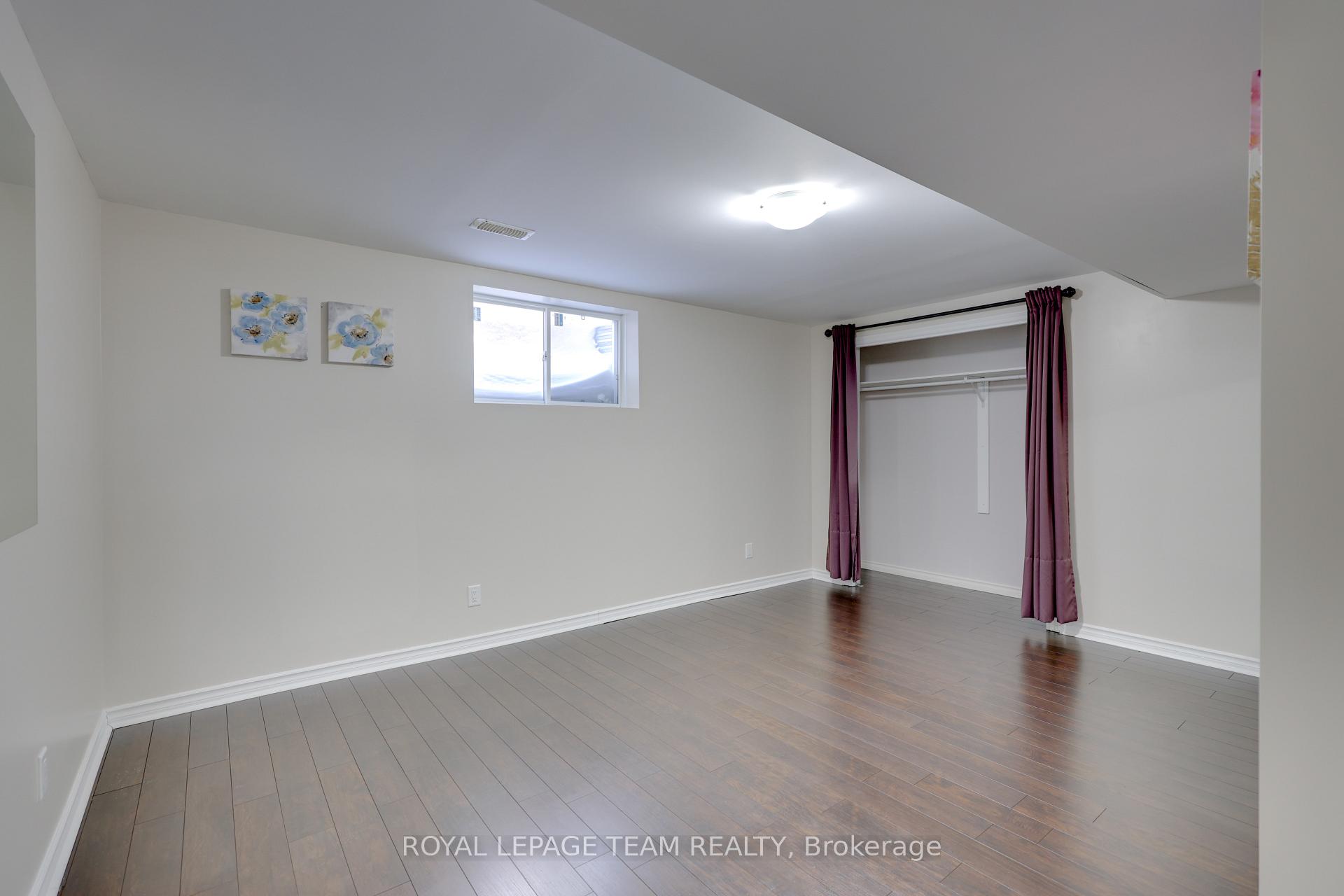 Photo 36 of 10 Manning Court, Ottawa, Kanata - Kanata Lakes/Heritage Hills — HOMEH