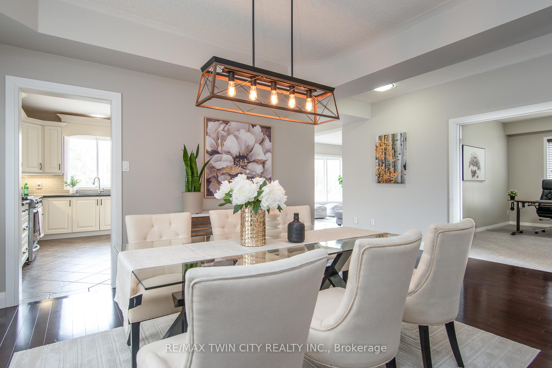 Photo 39 of 537 Topper Woods Crescent, Kitchener — HOMEH
