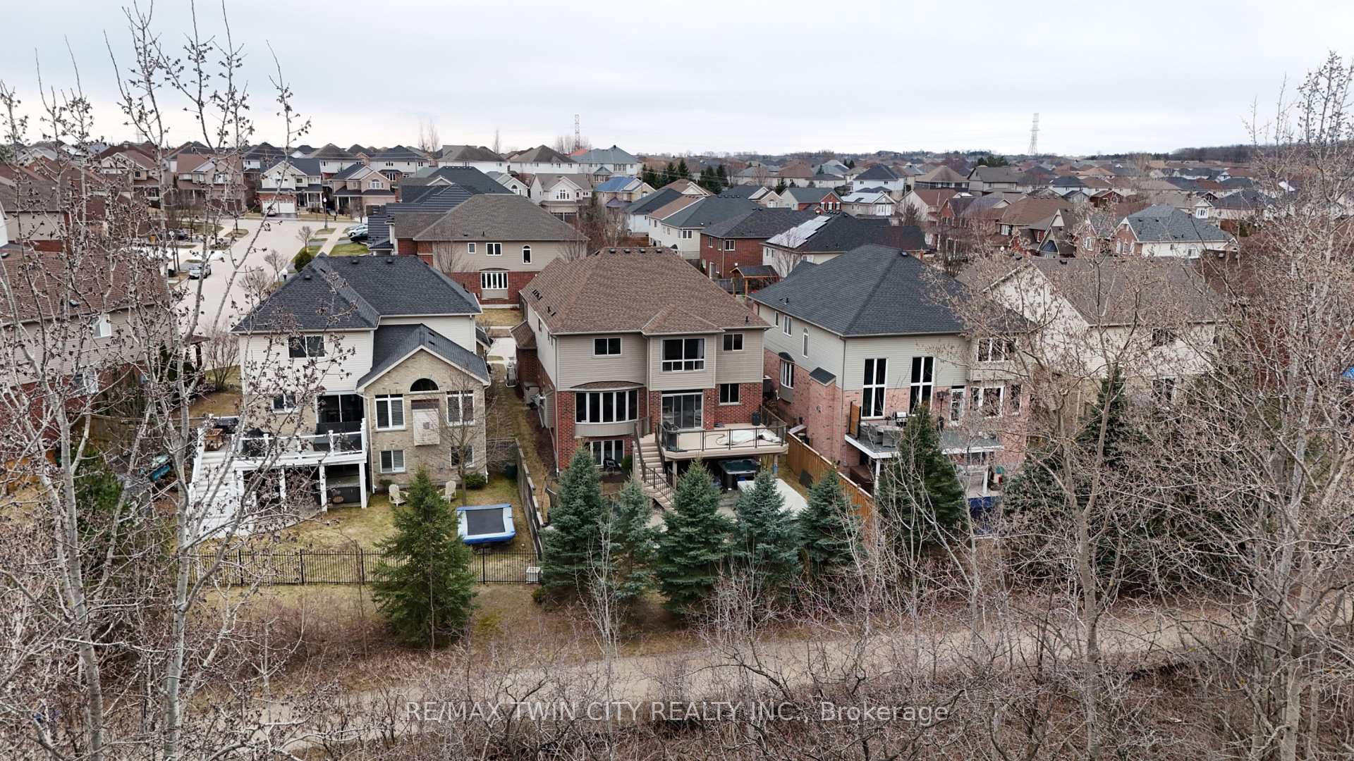 Photo 84 of 537 Topper Woods Crescent, Kitchener — HOMEH