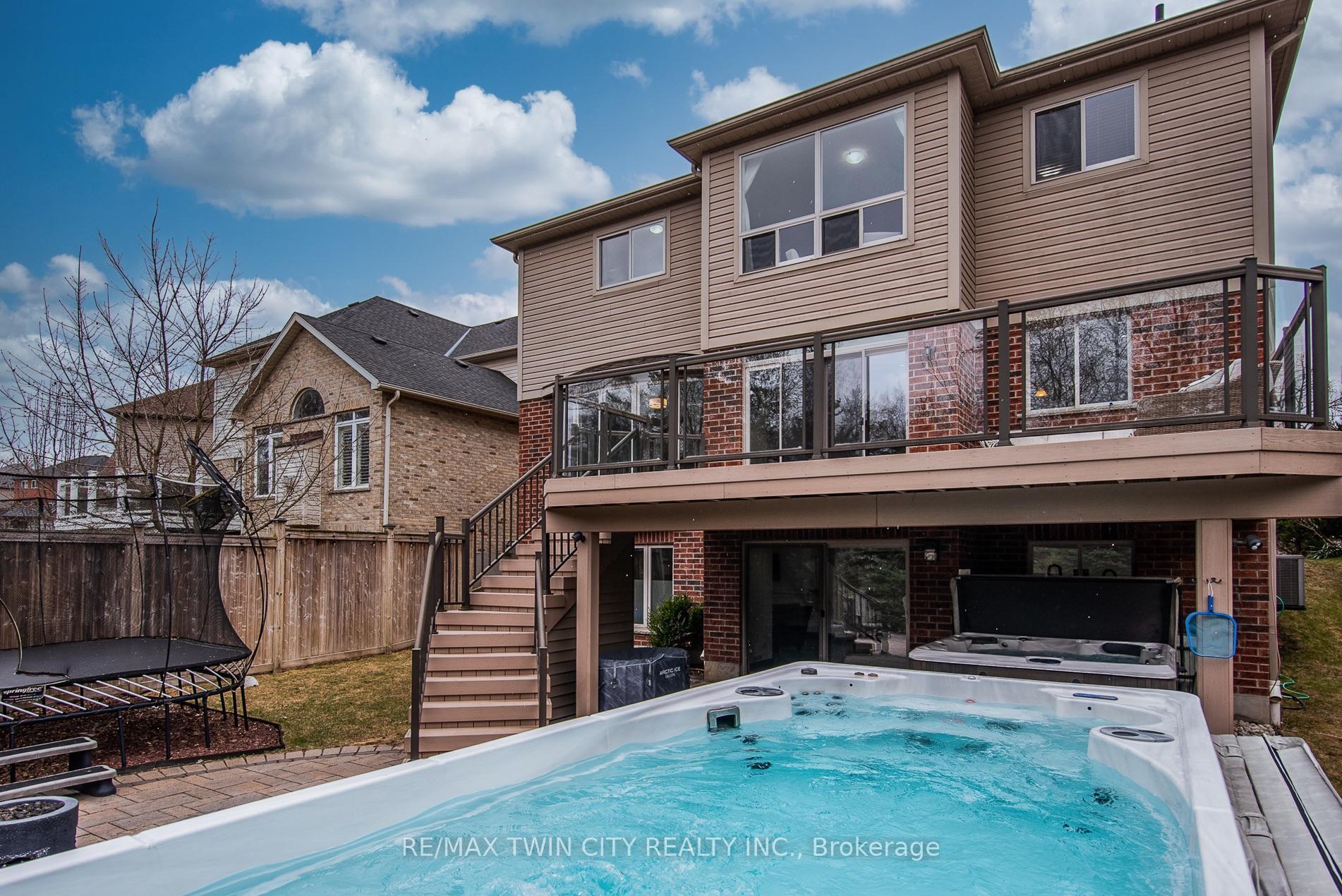 Photo 91 of 537 Topper Woods Crescent, Kitchener — HOMEH