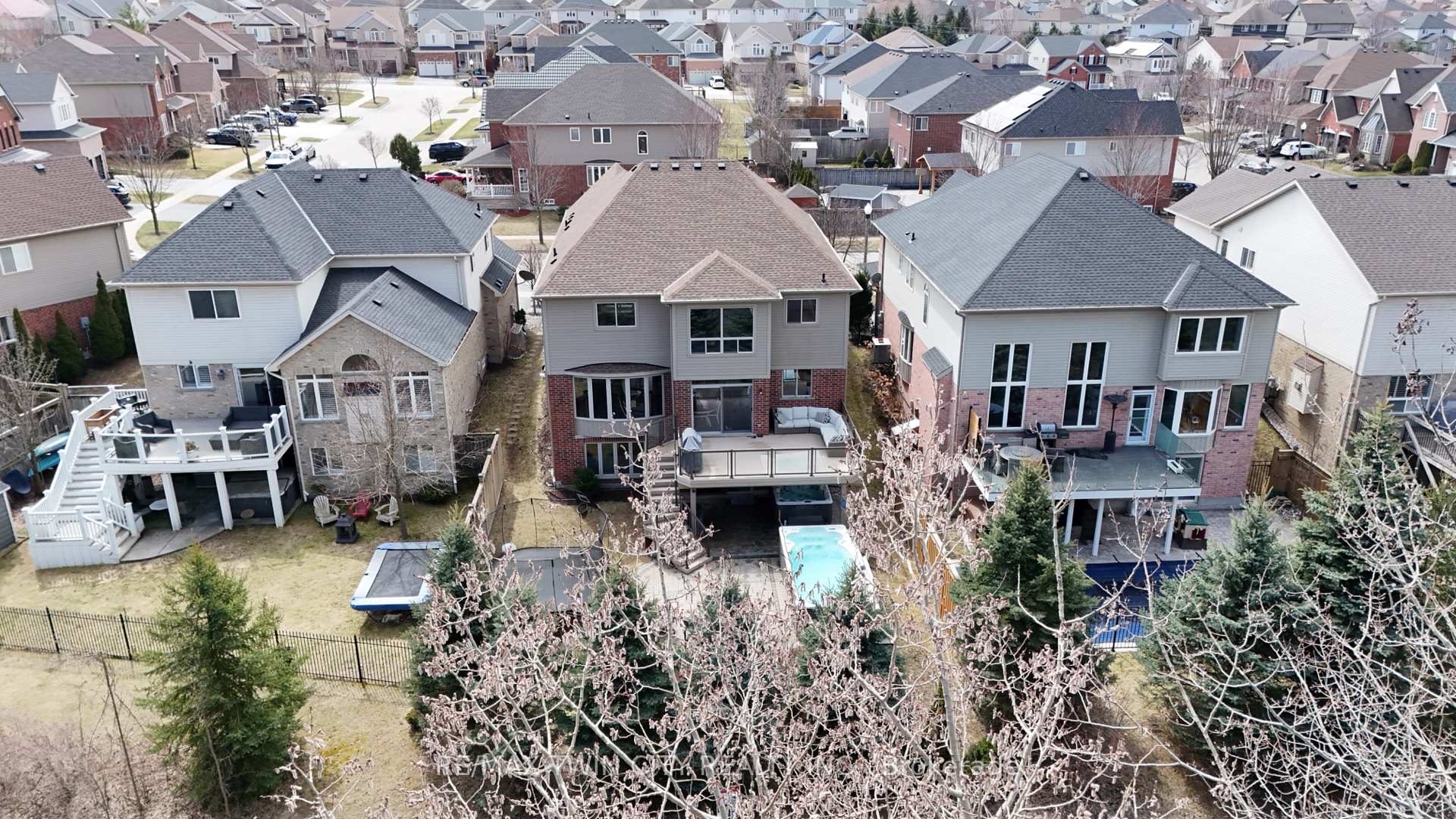 Photo 93 of 537 Topper Woods Crescent, Kitchener — HOMEH