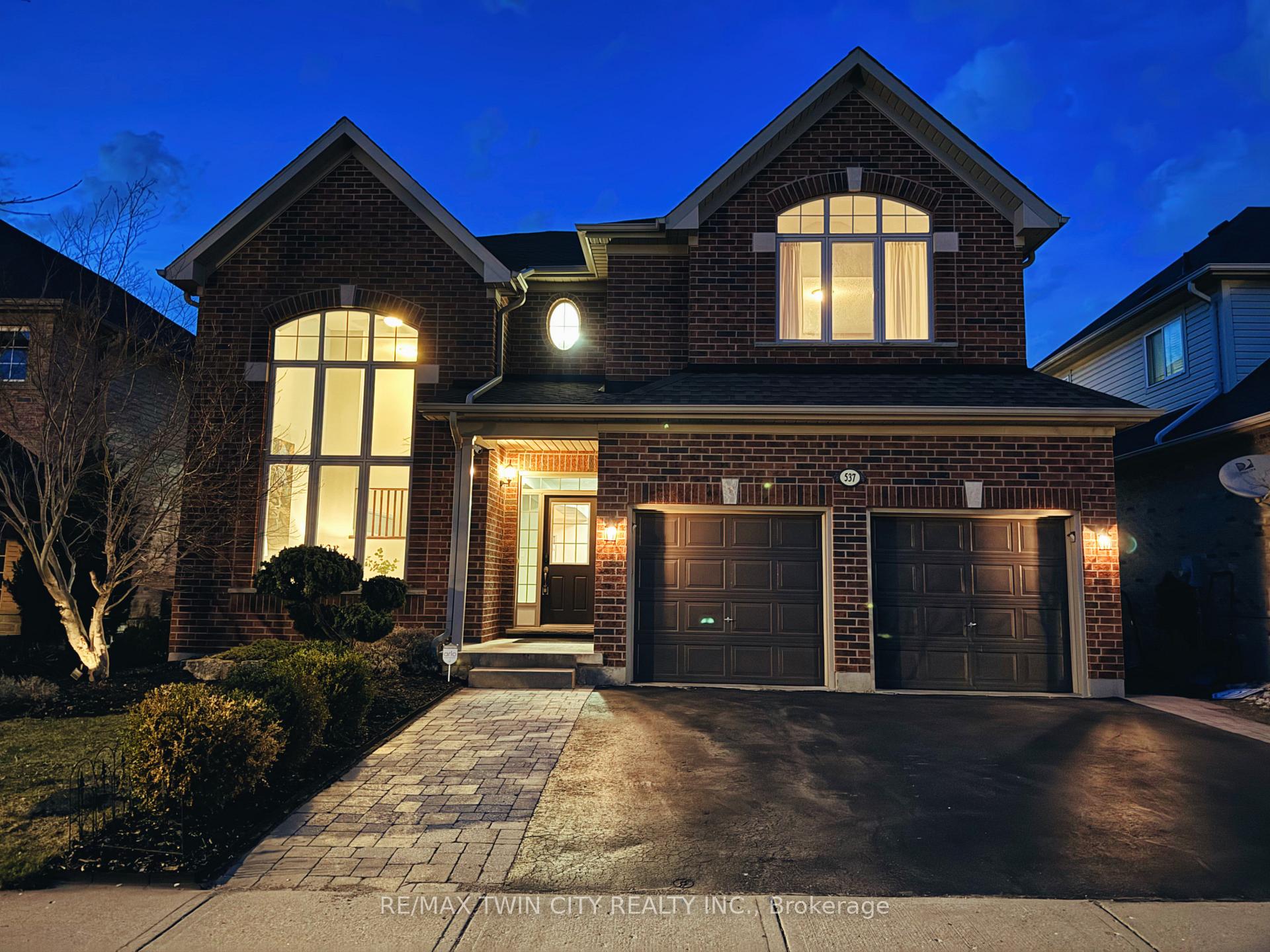 Photo 96 of 537 Topper Woods Crescent, Kitchener — HOMEH