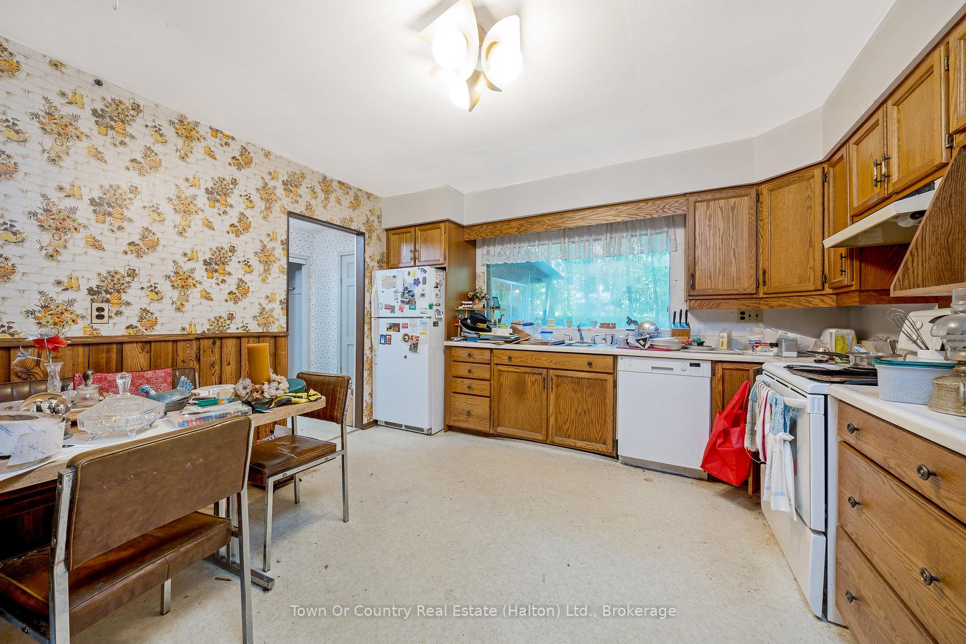 Photo 14 of 2380 Conservation Road, Milton, Rural Milton West — HOMEH