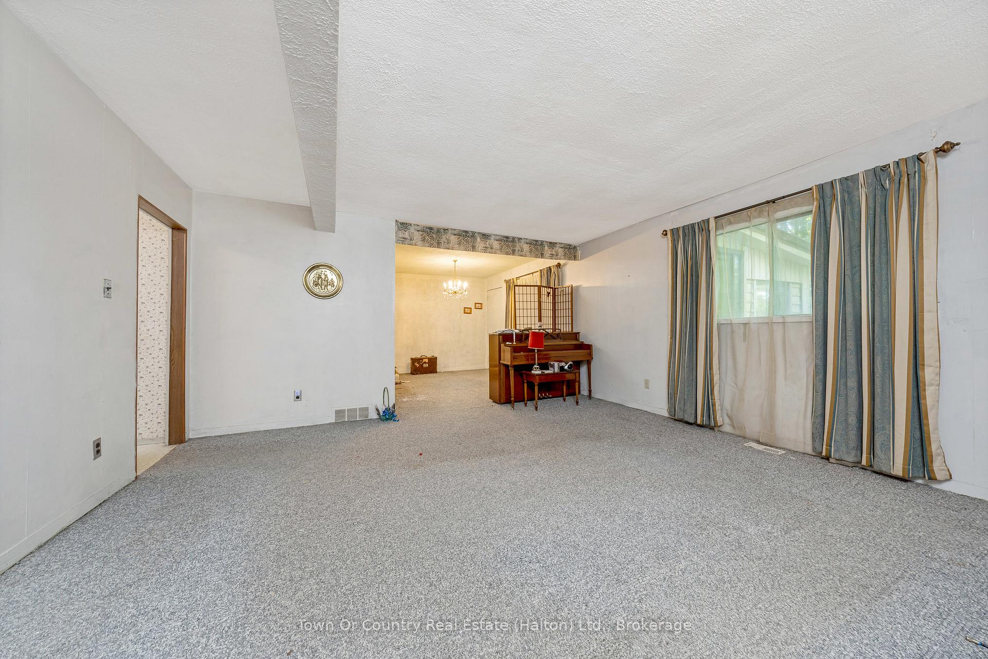 Photo 15 of 2380 Conservation Road, Milton, Rural Milton West — HOMEH