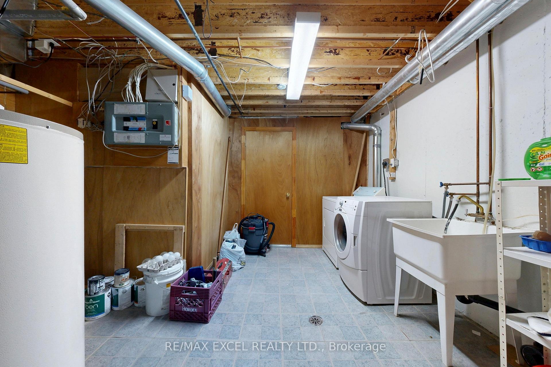 Photo 41 of 6 Sunway Square, Markham, Raymerville — HOMEH