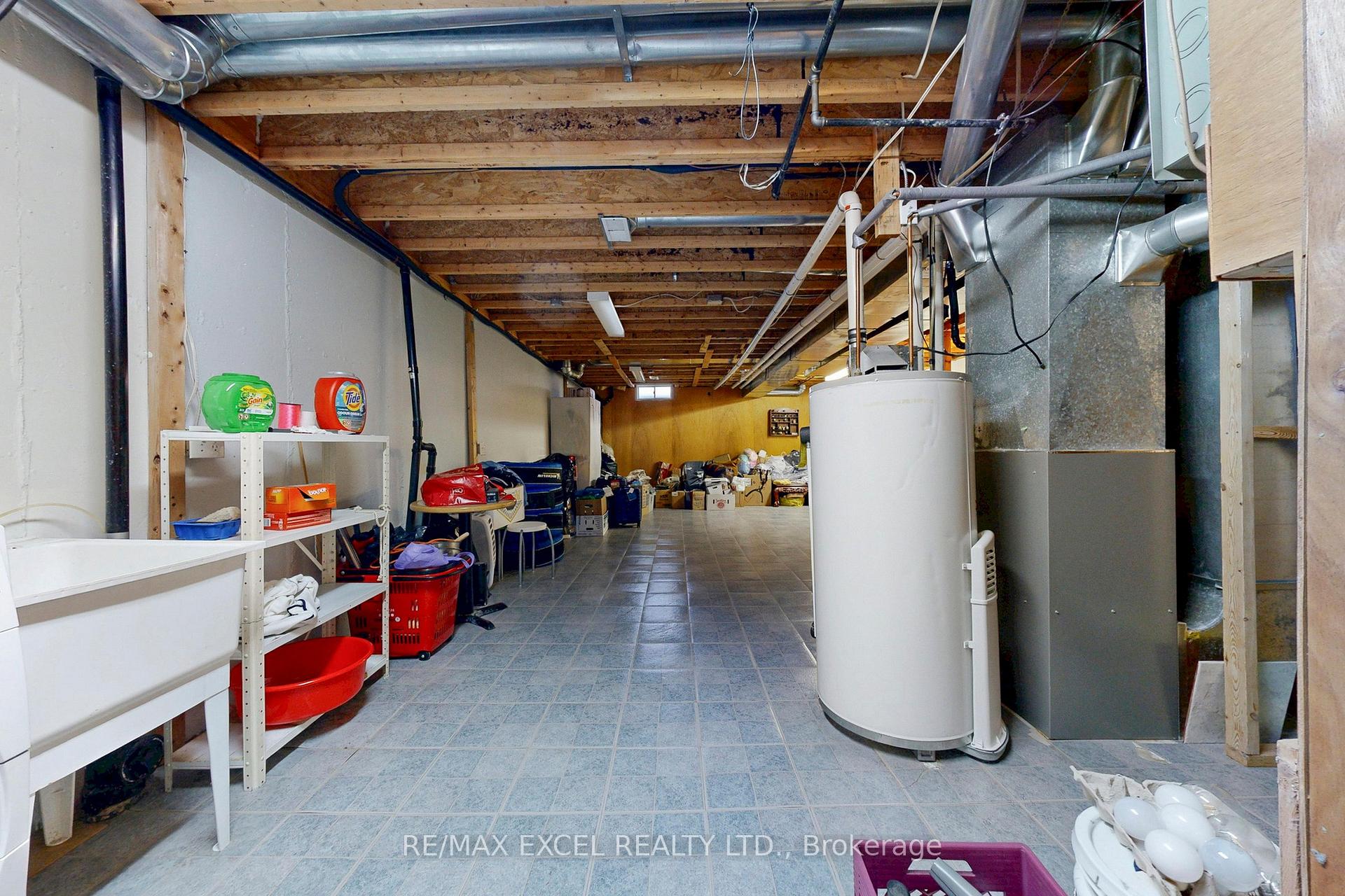 Photo 42 of 6 Sunway Square, Markham, Raymerville — HOMEH