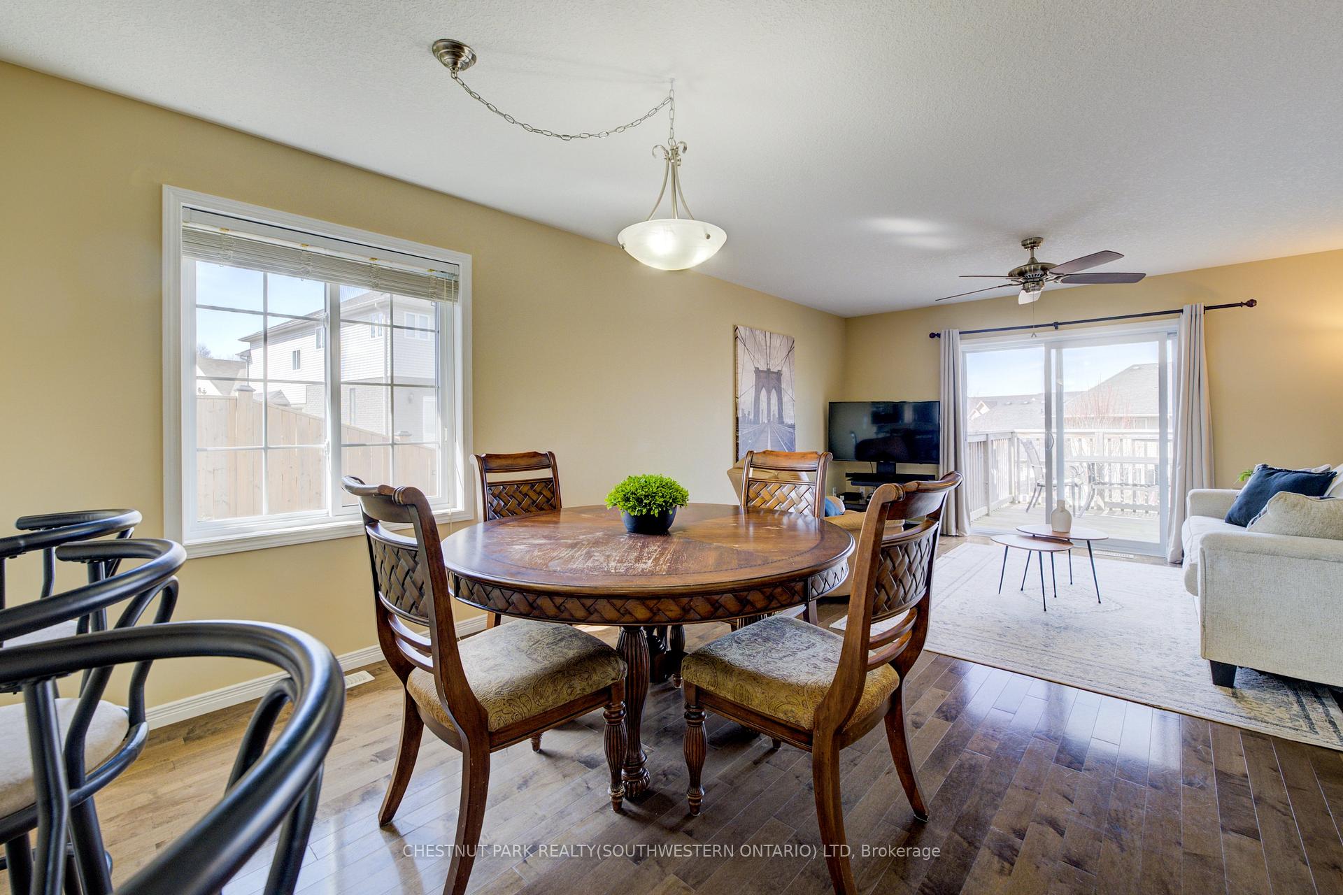 Photo 13 of 988 Zeller Crescent, Kitchener — HOMEH
