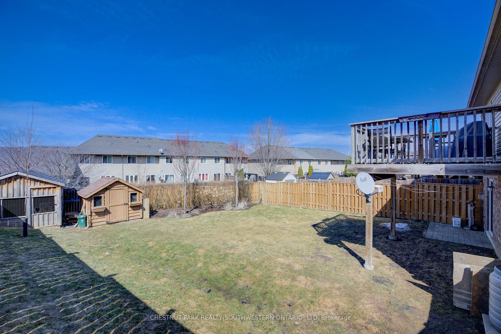 Photo 40 of 988 Zeller Crescent, Kitchener — HOMEH