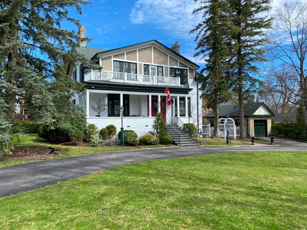 Front of 22 Francis Street