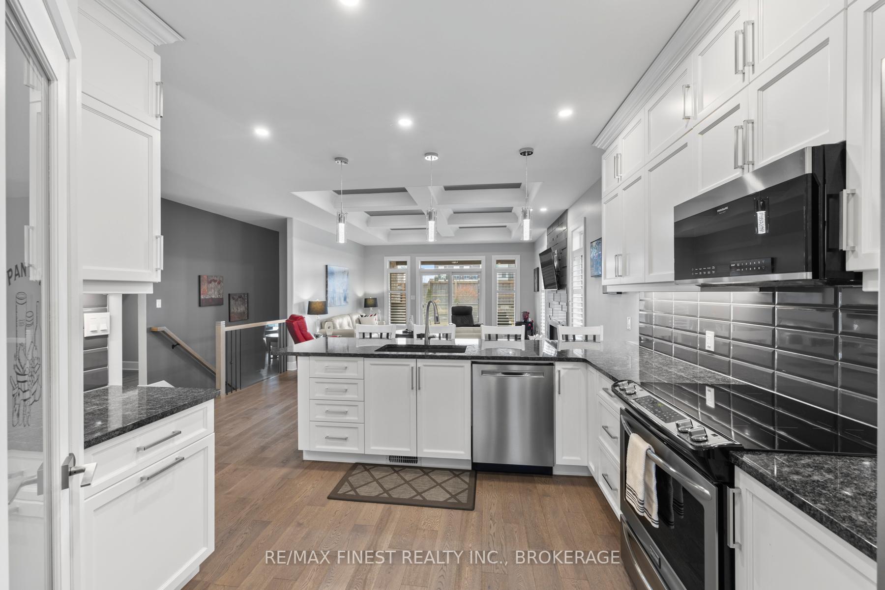 Photo 12 of 246 Pauline Tom Avenue, Kingston, Kingston East (Incl Barret Crt) — HOMEH