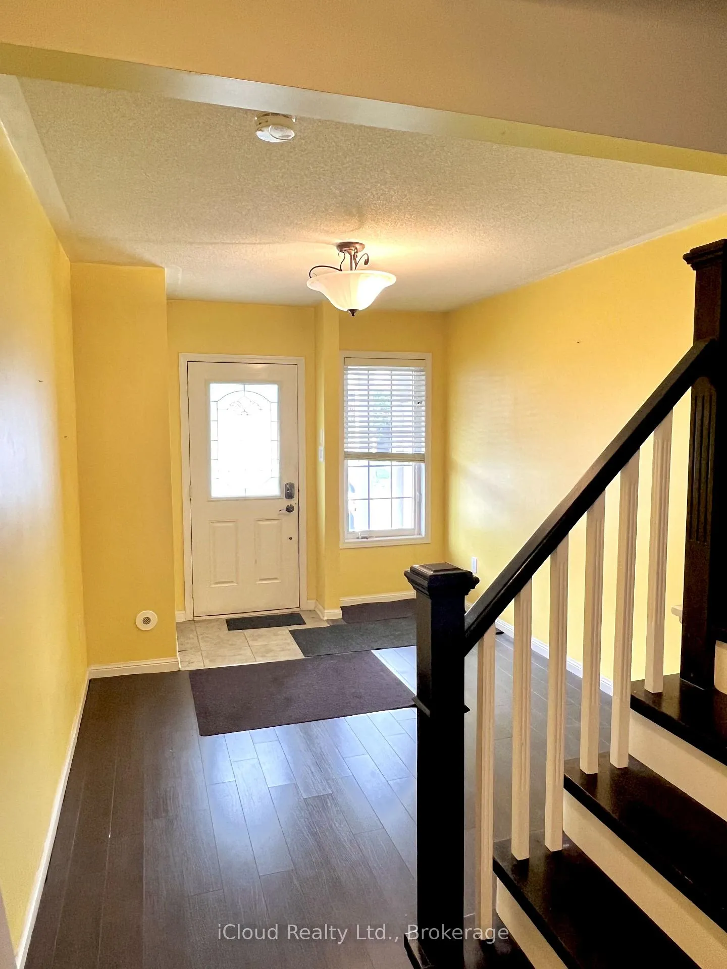 Photo 6 of 732 Shortreed Crescent, Milton, Coates — HOMEH