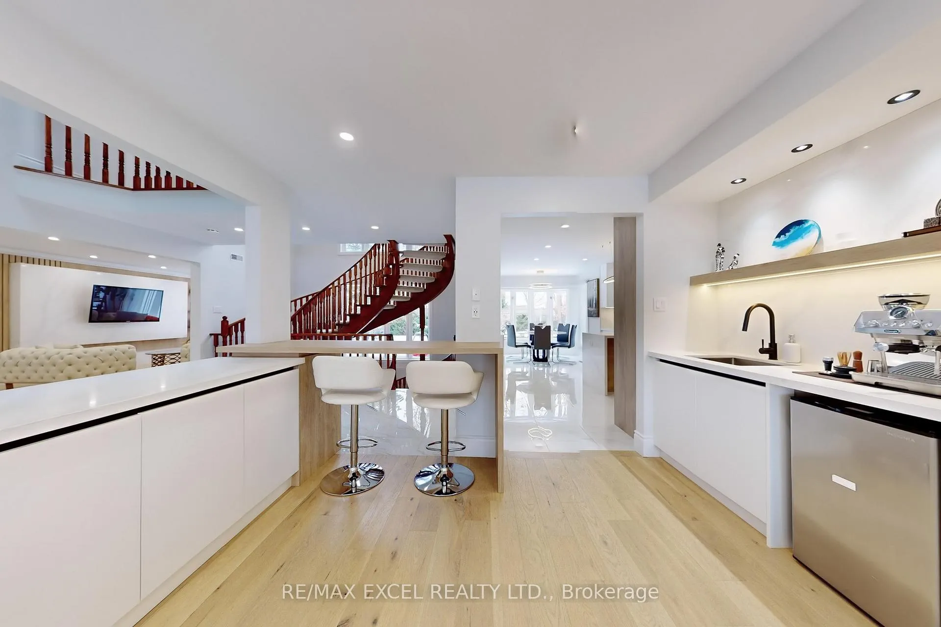 Photo 14 of 12 Moses Crescent, Markham, Cachet — HOMEH