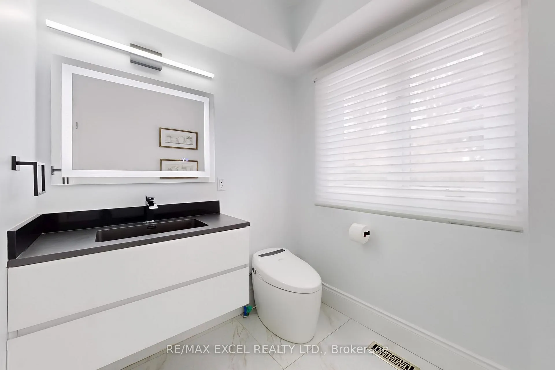 Photo 21 of 12 Moses Crescent, Markham, Cachet — HOMEH