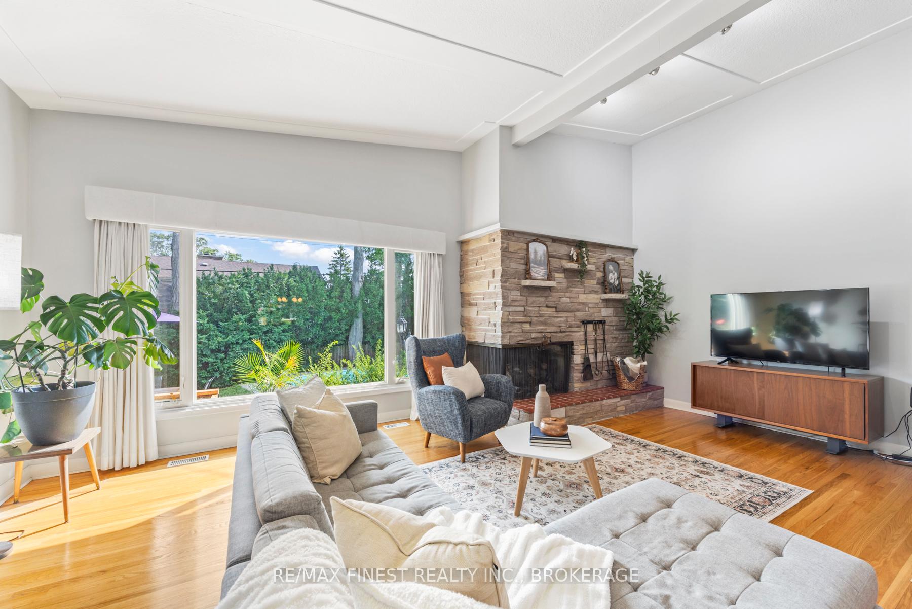 Photo 11 of 1088 Johnson Street, Kingston, Central City West — HOMEH