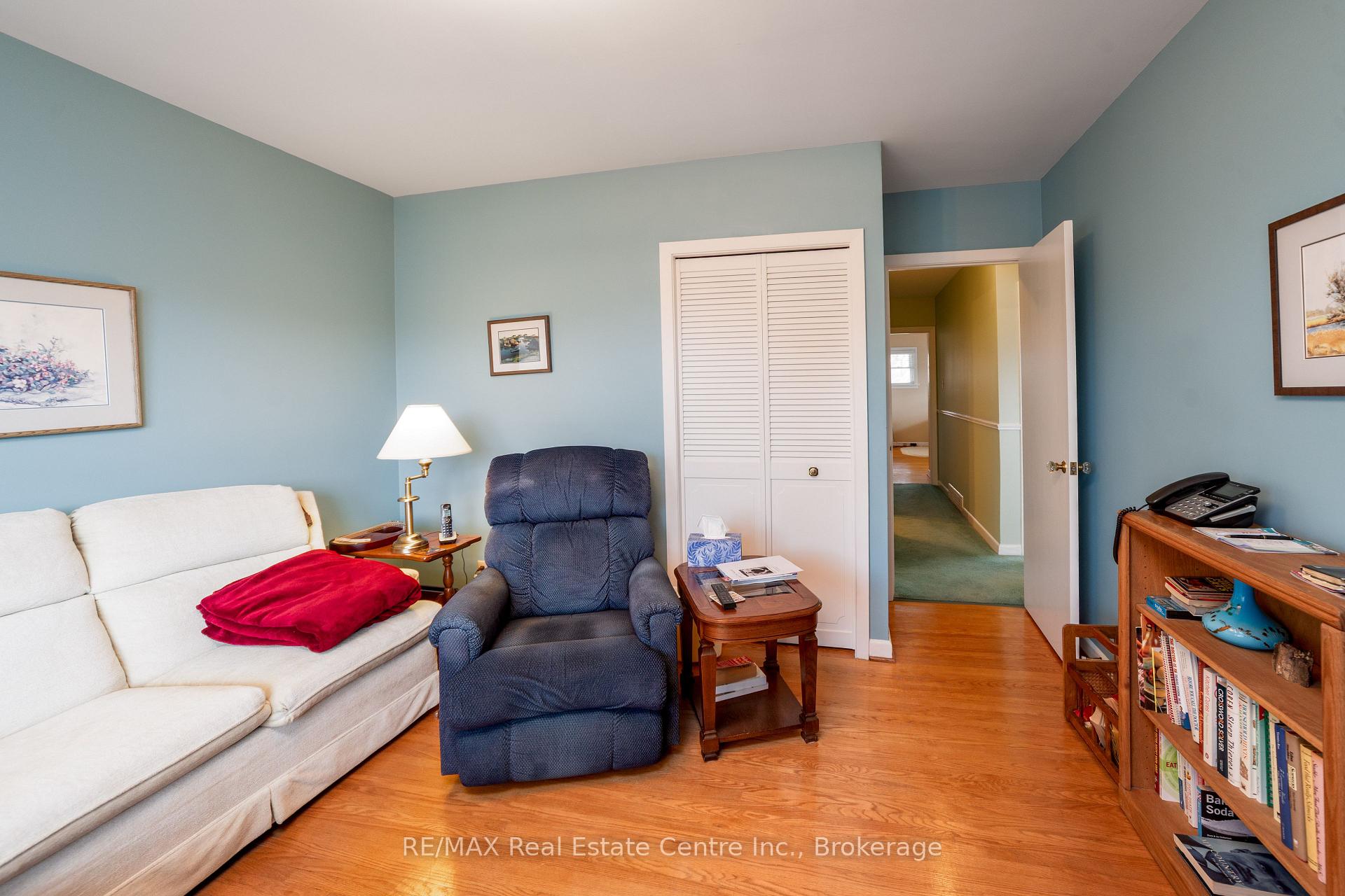 Photo 6 of 95 Blueridge Avenue, Kitchener — HOMEH