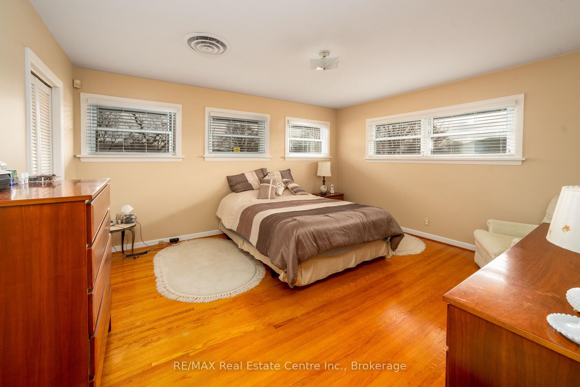 Photo 12 of 95 Blueridge Avenue, Kitchener — HOMEH