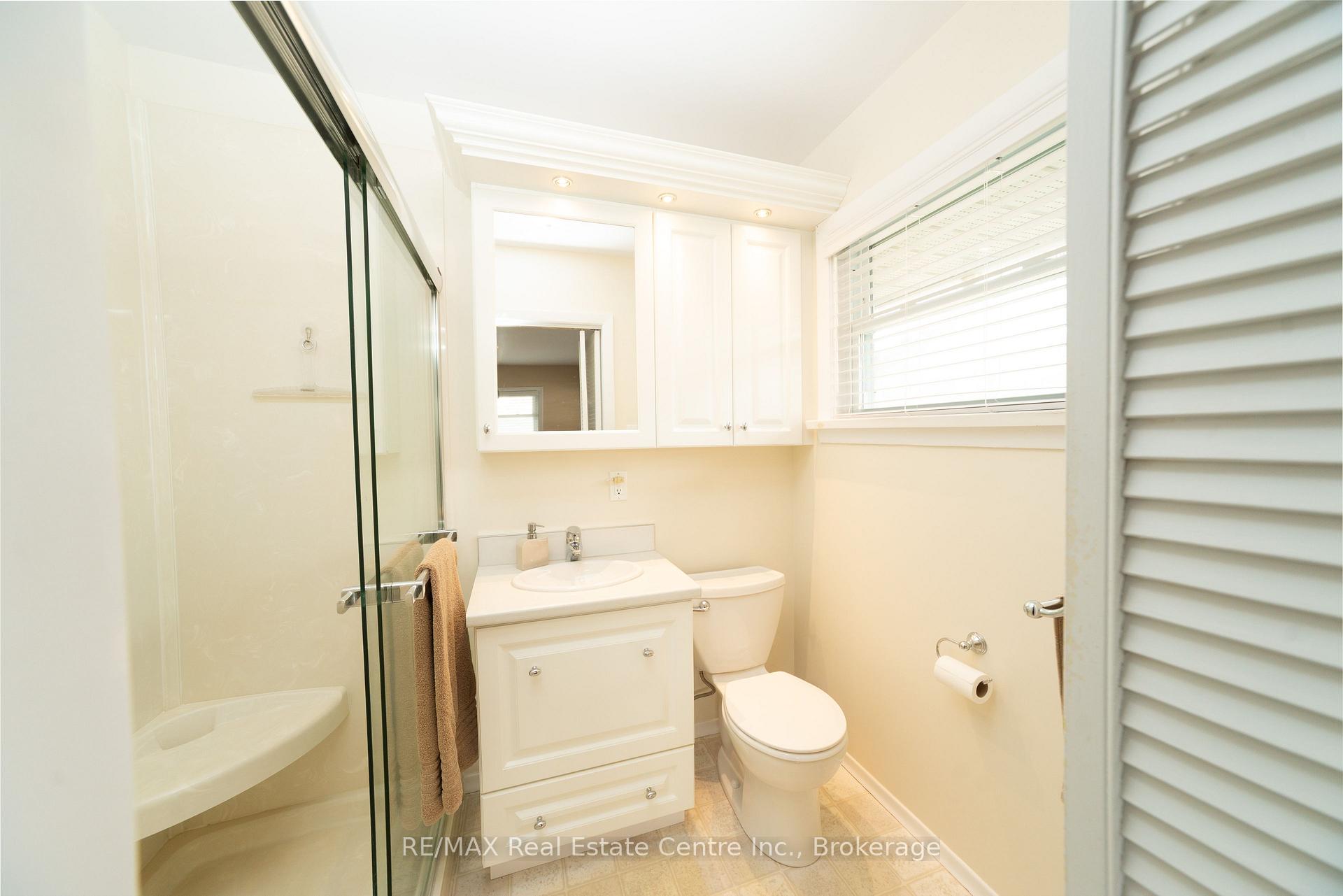 Photo 14 of 95 Blueridge Avenue, Kitchener — HOMEH