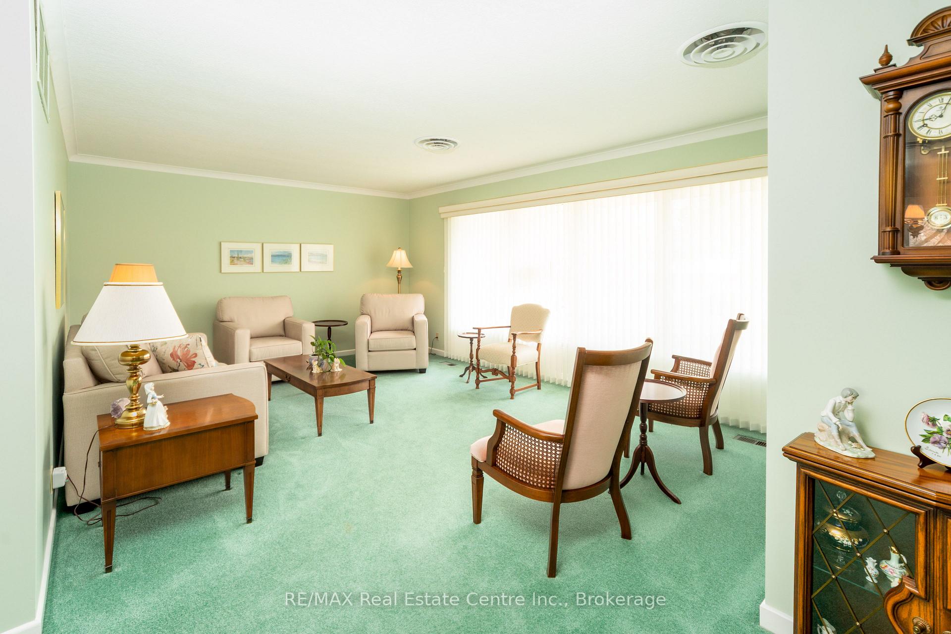 Photo 16 of 95 Blueridge Avenue, Kitchener — HOMEH